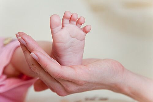 Fußbehandlung nach Zukunft-Huber in der Kinder-Physiotherapie Keller