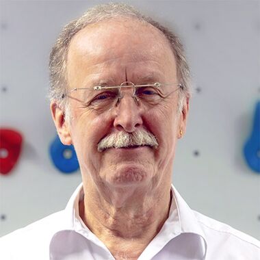 Senior Partner, Physiotherapeut, Supervisor A. Keller
