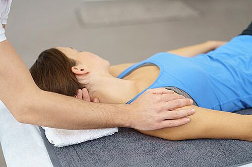 Kopfschmerzproblematiken Physiotherapie Keller